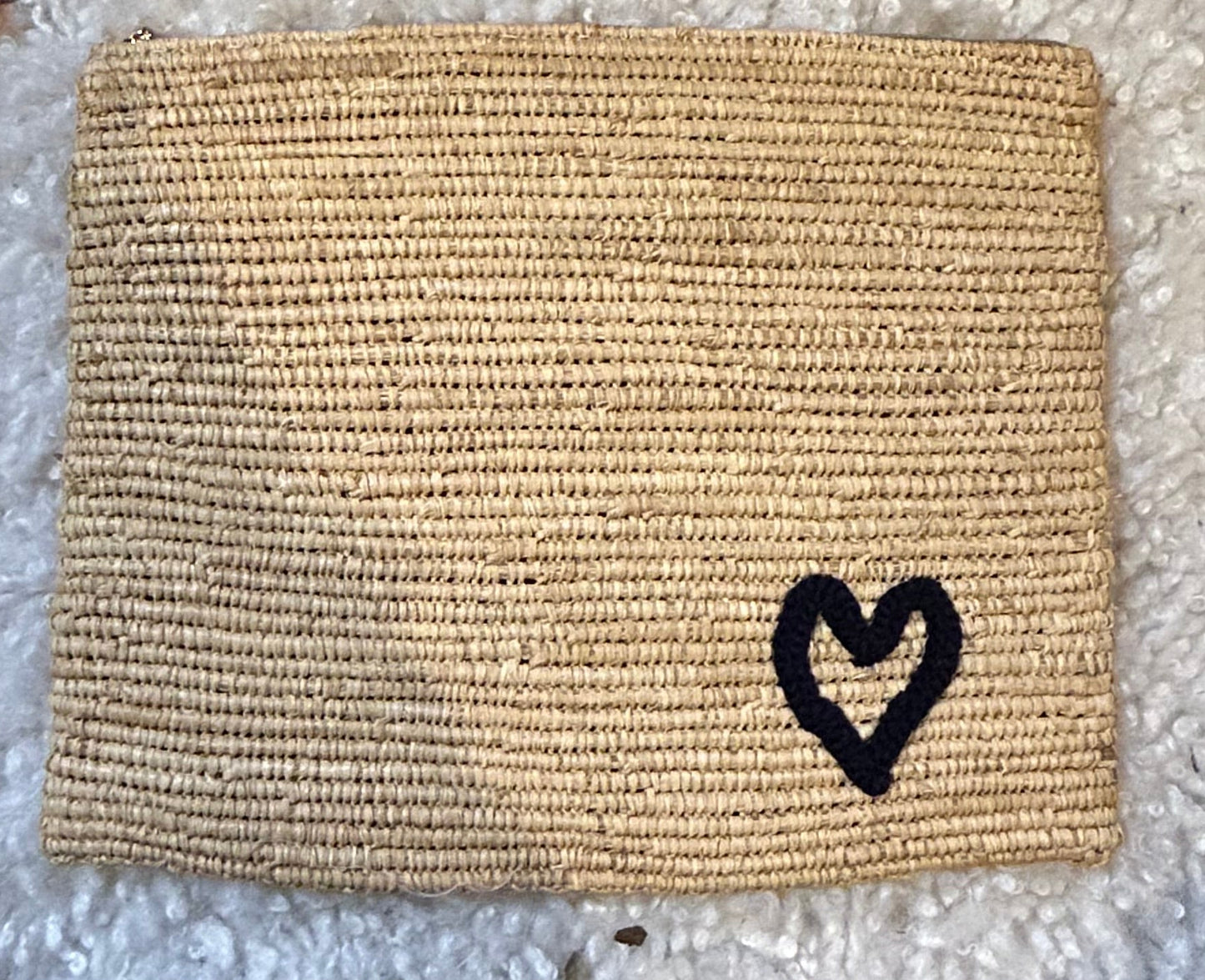 PARIS LOVE CLUTCH